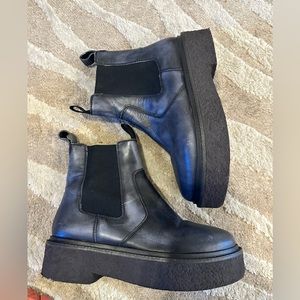 Free People Black Carmel Leather Chelsea Platform Boots Size 6